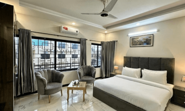 In a city like Islamabad, where a range of accommodation options exists, finding a hotel that perfectly balances luxury, comfort, and affordability